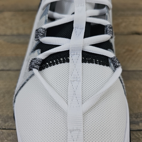 Kyrie Flytrap VI White Black Men's Basketball Shoes Sneakers  NEW - Picture 9 of 11